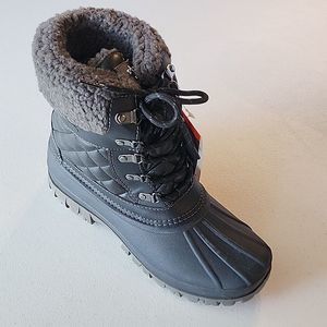 NWT COUGAR Women's Carlisle Waterproof Lace-Up Boots Black, Size 8